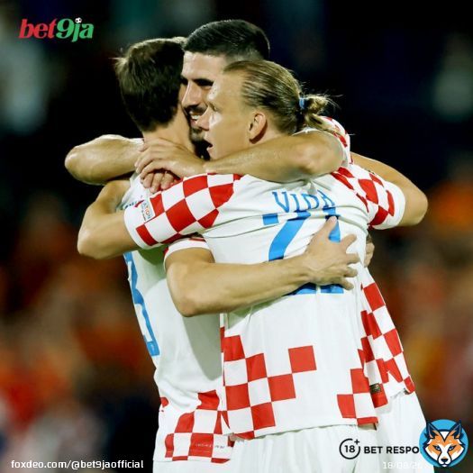 34': Netherlands 1-0 Croatia 55': Netherlands 1-1 Croatia 72': Netherlands 1-2 Croatia 90+6': Netherlands 2-2 Croatia  Chaos in the #NationsLeague game between Netherlands vs Croatia last night. What a game it was!