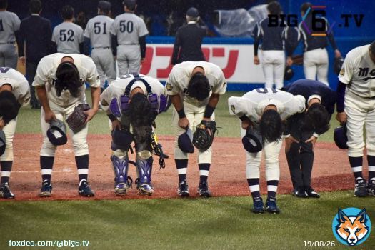 【第五十三回明治神宮野球大会 初戦】試合結果 明治大学 2 - 1 関西大学 勝利投手: #村田賢一(\u2462春日部共栄) 先発の村田投手が9回6奪三振と完封勝利緊迫した投手戦を制し、見事初戦に勝利を飾っています 次戦 → 11/22(火) 12:30〜 上武大と名城大の勝者 #big6tv #六大学野球 #頂戦 #明大