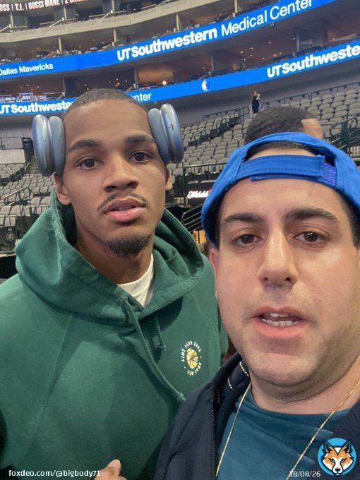 ⁦thank you ⁦@DejounteMurray⁩ for bein super dope + You played a good game in Dallas tonight. #mffl