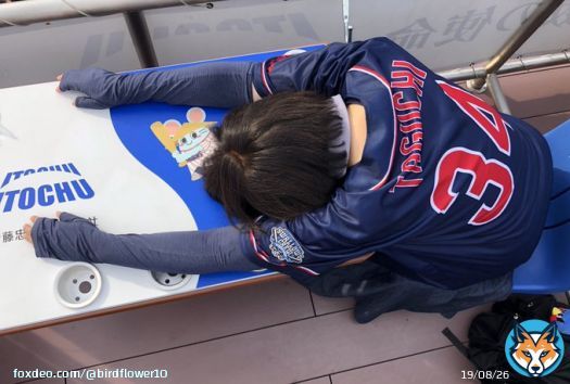 今年の神宮初観戦、まけほ&hellip;6連敗 切ない夜を過ごす前に、 グッチのトークショー見る〜 #swallows