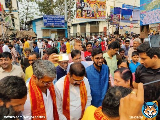 Education Minister of #India Hn. Dharmendra Pradhan ji @dpradhanbjp visited & worshipped  Bhootnath Temple of North Kolkata in auspicious occasion #Mahashivratri today. _____ @BJP4Bengal  @Amitava_BJP  @TAMOGHNAGHOSH16