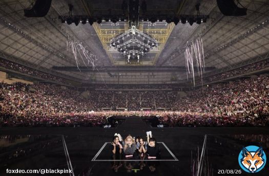 Pink waves surging in Barcelona! Thank you so much for this amazing night! We were absolutely overwhelmed by your energy!! Te queremos tanto, BLINKs #BLACKPINK #블랙핑크 #BORNPINK #BLACKPINK_WORLDTOUR #BLACKPINK_BORNPINK #BARCELONA #YG