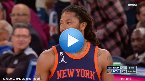 Derrick Rose checks in the game after Knicks fans chant his name