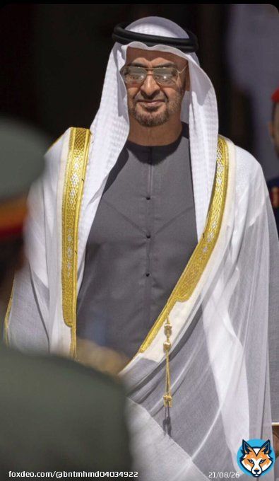 هيبتك تفرض على الكل احترام يا نابغة عصرك .. يا النادر الحر .  #محمد_بن_زايد_امن_وسلام