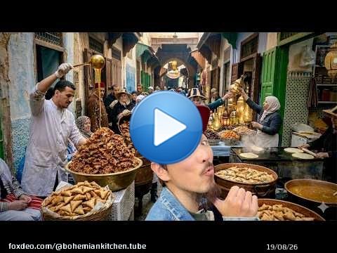 Marché de rue du Ramadan au Maroc \ud83c\uddf2\ud83c\udde6 Chaos dans la vieille médina de Tétouan