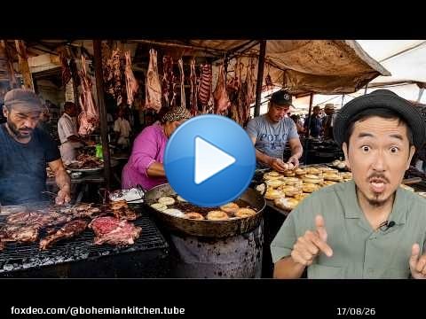 Manger pour moins d'un euro au marché le plus animé du Maroc !