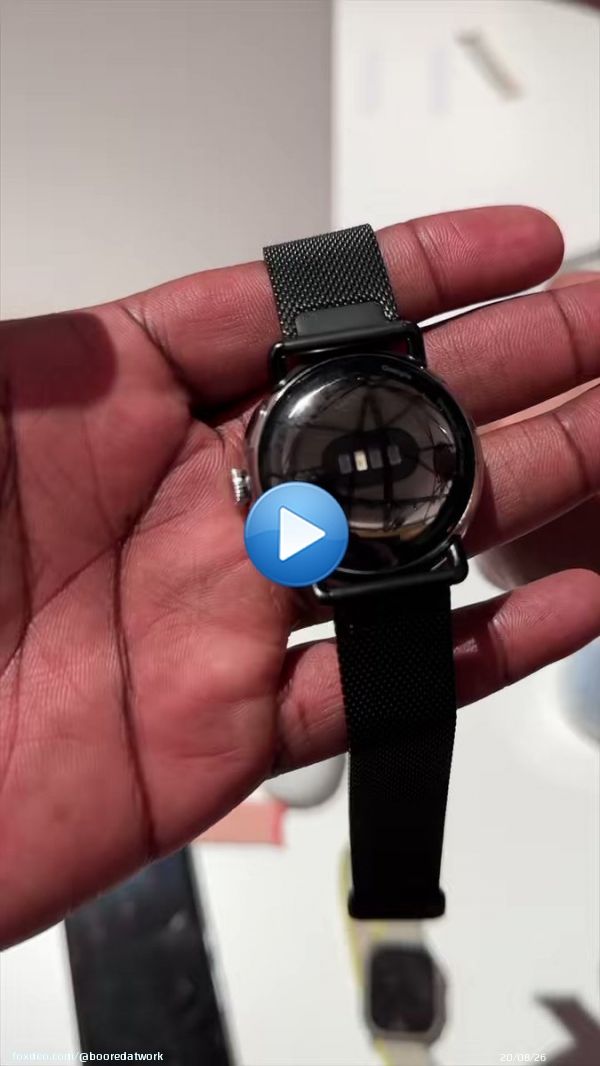 First look at the new #pixelwatch. What do you think? @#MadeByGoogle