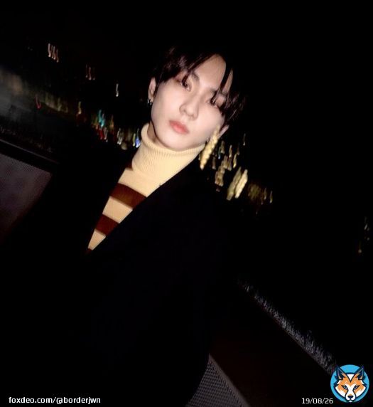 night out.   #ENSD #ENGENESelcaDay #ENHYPEN #ENHYPEN_JUNGWON #JUNGWON @ENHYPEN_members