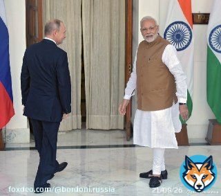 Peskov conferma la cancellazione del summit annuale russo indiano. Putin e Modi non si incontreranno questo mese.