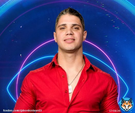 conejo haci&eacute;ndose el fachero y dici&eacute;ndo que no puede estar m&aacute;s de 3 d&iacute;as sin coger y es literalmente &eacute;ste  #GranHernano #GH2002