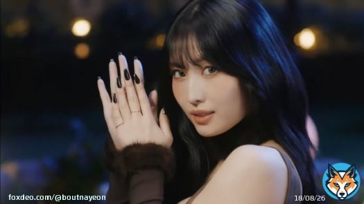 SLAY MOMO SLAYYYYYYYYYYYYY#FromMoonlightTillSunrise #MoonlightSunrise_Today