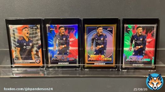 Injecting some Cincy into the collection!  And also&hellip; I absolutely love these black framed ultra pro one touch top loaders!  Really looks sharp on certain cards.