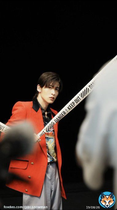 | from snowman_official_j stories  :   #SnowMan  #Dangerholic  #トリリオンゲーム