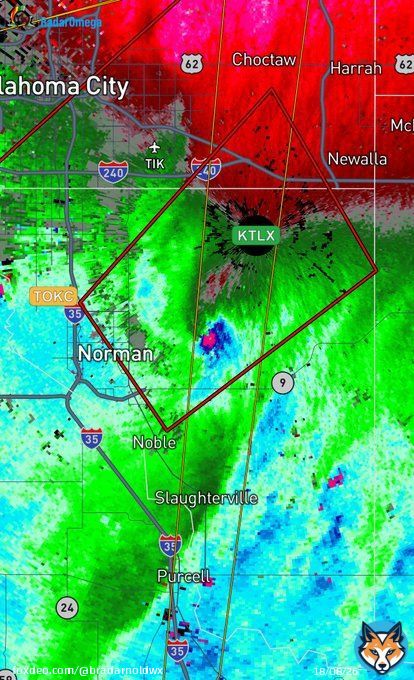SIGNIFICANT tornado ongoing just east of Norman, OK. Winds measures at 140mph+ with this circulation. TAKE COVER NOW! Life threatening situation unfolding!! #okwx