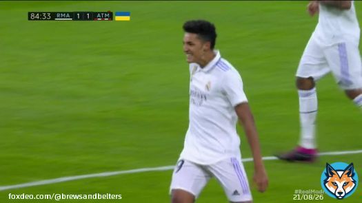 18 year old Alvaro Rodriguez heads home the equalizer in the #MadridDerby   The Uruguayans first #LaLiga goal!    #RealMadrid #HalaMadrid #Madridistas