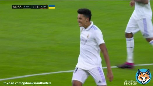 18 year old Alvaro Rodriguez heads home the equalizer in the #MadridDerby   The Uruguayans first #LaLiga goal!    #RealMadrid #HalaMadrid #Madridistas