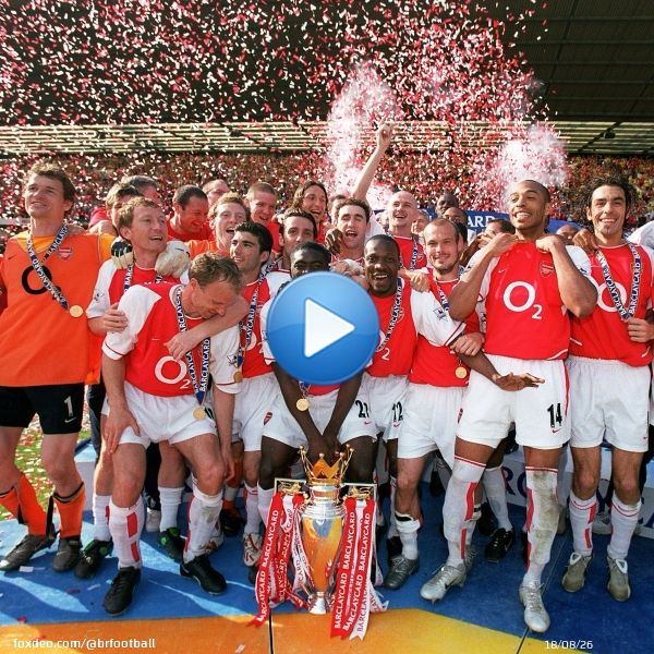 The season before, the other side of London was making history too.  Arsenal set the record for the longest unbeaten run in the Premier League at 49 games, which, of course, included a title for their Invincibles   (via @Arsenal)