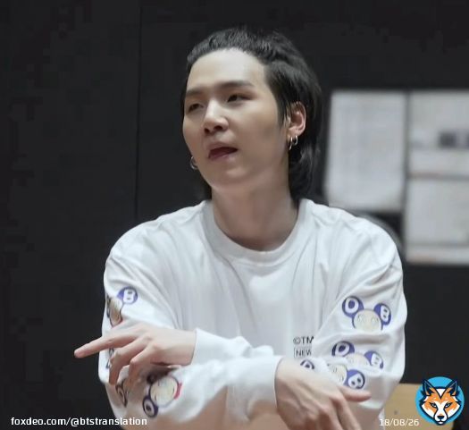 someone requested yoongi in ponytail in HD so here you go, HD remastered  \u2728  [this is as HD i could possibly make it]