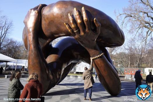 The Embrace, a 22-foot-tall bronze sculpture of interlocking arms that commemorates Martin Luther King, Jr. (GRS&rsquo;55, Hon.&rsquo;59) and his wife, Coretta Scott King&mdash;who met while King was a student at BU&mdash;will be unveiled today at the Boston Common.   Details
