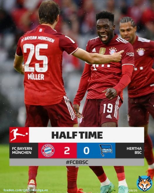 We've reached the halfway stage and it's @FCBayern who have a  goal lead   #FCBBSC #BLMatchday