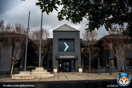 BREAKING: Valley National and&nbsp;First Citizens&nbsp;are both vying for Silicon Valley Bank after its collapse earlier this month, according to people familiar with the matter