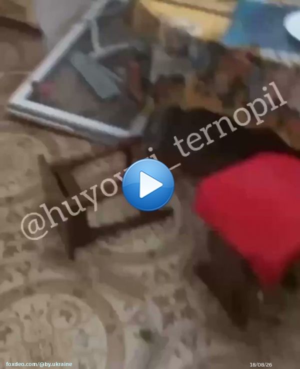 \u26a1\ufe0f А ось і відео наслідків удару по Чорткову. Розвалили людям дім!  \ud83e\udd2c  #Чортків #Тернопіль  \ud83c\uddfa\ud83c\udde6