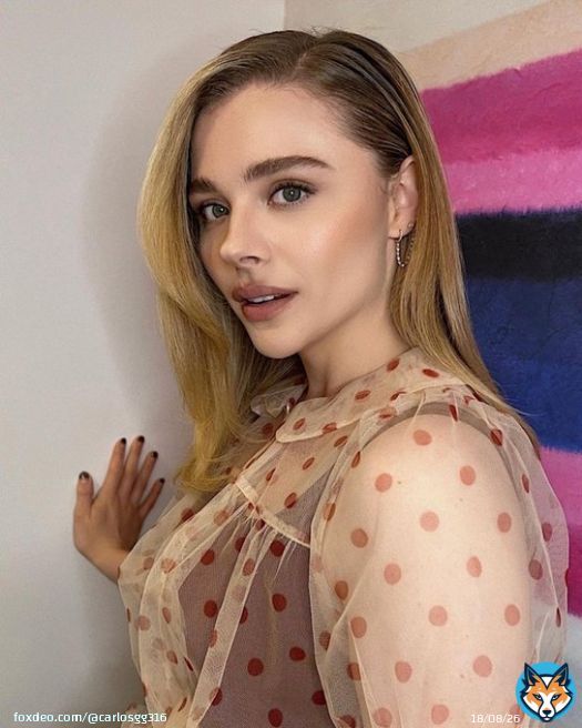 I love them #ChloeGraceMoretz and #PowerRangers I adore you @ChloeGMoretz @PowerRangers