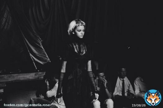 Victorian beach party? Check. Watch the MJ #SS14 show, now replaying at