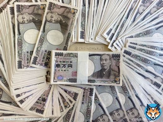 今月もあと2日なので3日連続現金プレゼント  抽選で3名に100万円  参加条件 私をフォロー この投稿にいいね  欠勤理由:プレゼント企画に参加する為 欠勤期間:明日の19時まで！  #欠勤届を提出した