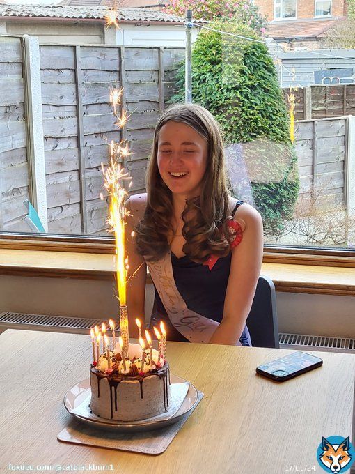 Teenage birthday fun, makeup lessons (lost on me ), pizza, cake and lots of laughs.. love her #mygirl #teenager #birthday #cake