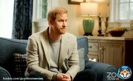 Harry has started dressing in beige just like his master&hellip;Meghan Markle has trained her little doggy so well  #DumbPrince