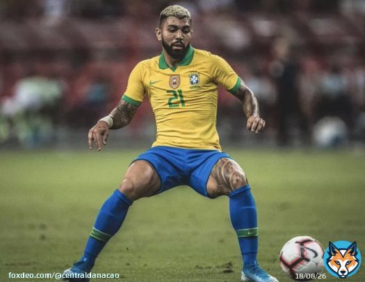 GABIGOL N&Atilde;O JOGARIA MENOS QUE O GABRIEL JESUS E MARTINELLI E SE BATESSE O P&Ecirc;NALTI HOJE, ELE FARIA.  O PRIMEIRO N&Atilde;O FEZ NADA, PEDIU PRA CAGAR E SAIU  O SEGUNDO FEZ UMA GRA&Ccedil;A CONTRA CAMAR&Otilde;ES E VIROU GAROTO PROPAGANDA DA CAPRICHO   A HIST&Oacute;RIA INOCENTOU GABRIEL BARBOSA