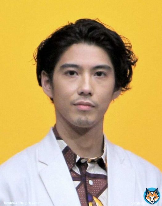 賀来賢人 芸能界で部活を発足するなら...「それこそ俳優軍団対芸人軍団とかでね」 #俳優 #芸人 #芸能界 #賀来賢人 #部活 #芸能ニュース