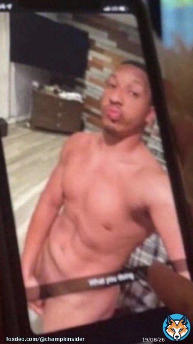 Sources: Boston #celtics Grant Williams sent a picture to a Portland #Trailblazers players wife