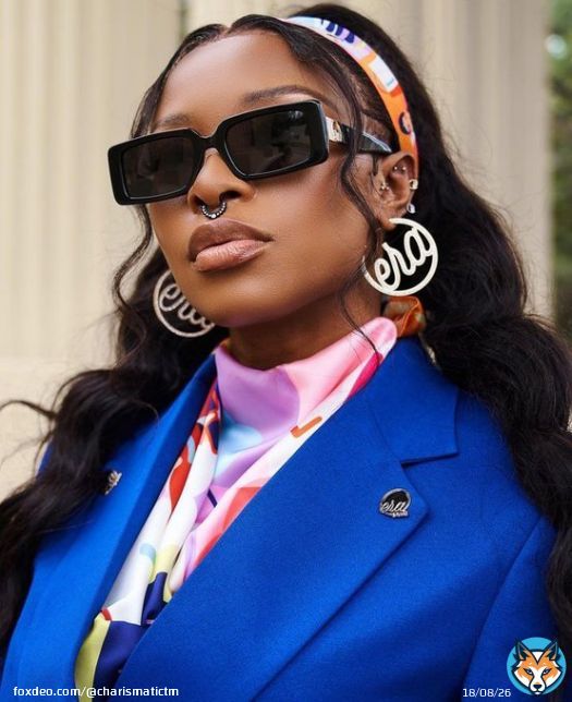 Let's give Dj Zinhle her flowers. Imagine what would have happened if she was bitter, resentful & denied AKA access to his child! Kairo would not have experienced her loving father. Not Zinhle - she has her child's best interest at heart. Let's ts take notes from this Queen #RIPAKA