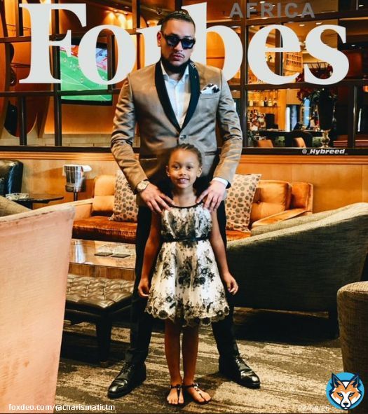 South Africa is a crime scene. This is disheartening. I can't imagine what AKA's mom, little Kairo, Zinhle and Nadia are going through. Love & light to Zinhle. May God give you strength to rise above this Queen. You made co-parenting look easy. FForgiveness is rewarding  #RIPAKA