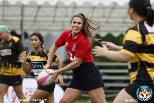 A training session they'll never forget @Aussie7s superstar @CharlieCaslick was on hand to deliver a coaching clinic at SCC Rugby Academy ahead of this weekend's #Singapore7s @HSBC_Sport | #HSBC7s
