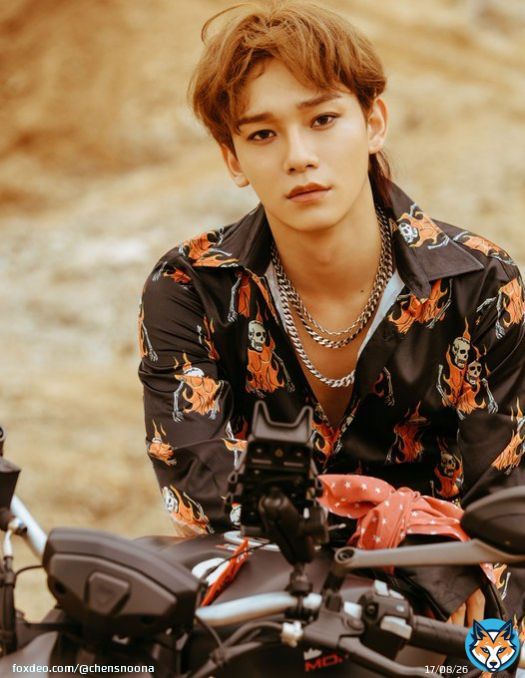Happy 1 year Tempo Chen teaser  181027   #첸 #종대 #CHEN @weareoneEXO