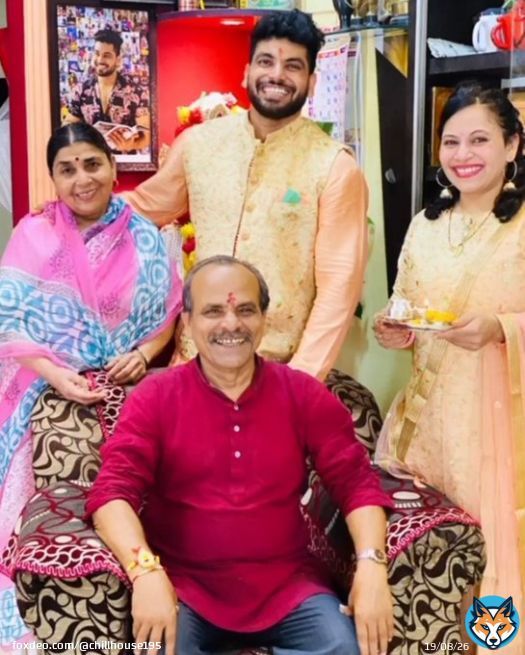 WhT a sweet family  Aaji manu missing   Glad we are part of it too <3 HBD SHIV CHE BABA