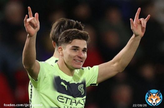[] Julian Alvarez vs Bournemouth:  45 touches  4/6 ground duels won  2/3 tackles won 2/2 dribbles completed  1 key pass 1 goal  #ManCity