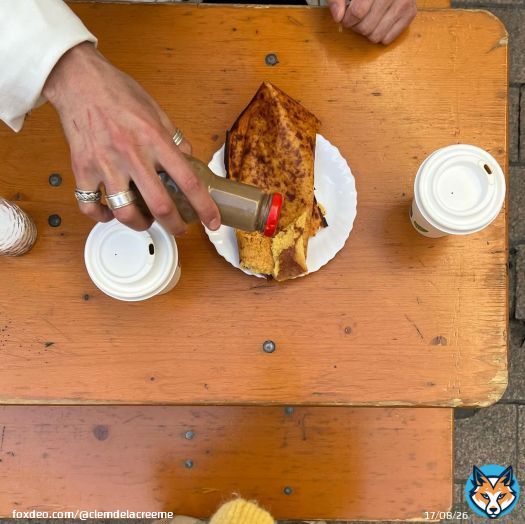 Photo by Clémence on February 11, 2024. May be an image of smoking, baguette, coffee cup, lighter, cigar, cigarette, toast and text.