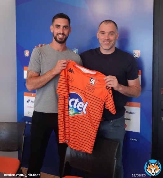 Extrêmement convoité suite à sa superbe saison au @SCBastia le buteur #SebastienDaSilva a choisi le @stadelavallois Le projet sportif ambitieux et les valeurs humaines présentées ont séduit notre attaquant. Merci Seb pour ta confiance. #TeamCLKFoot #Mercato