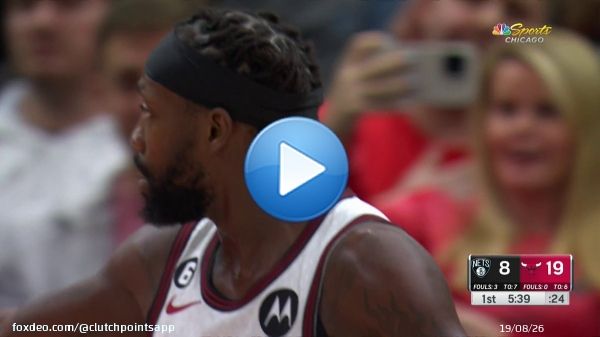 Patrick Beverley drives, banks it in and gets fouled for his first points as a member of the Bulls