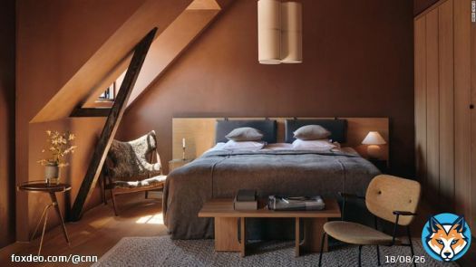 The cozy cleanliness of Scandinavian interiors and the minimalist beauty of traditional Japanese decor have made them both staples of modern home design.   Now, there's a growing trend combining the two: 'Japandi.'