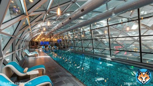 Need help finding the hotel within Doha&rsquo;s airport? Look for the 23-foot-tall teddy bear made out of bronze and hang a right at the Hermes store.