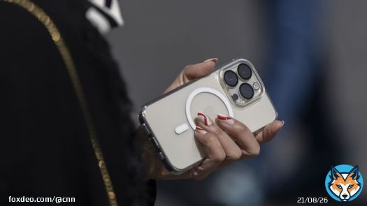 Apple on Tuesday announced a multibillion-dollar agreement to develop 5G radio frequency and wireless connectivity components in the United States.