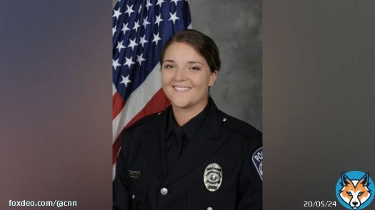 A South Carolina police officer is being praised for her attention to detail during a traffic stop that led to a shooting suspect’s arrest