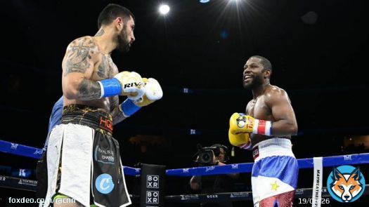 Floyd Mayweather’s exhibition fight against John Gotti III ended in a mass brawl on Sunday after the referee called an early end to the bout.