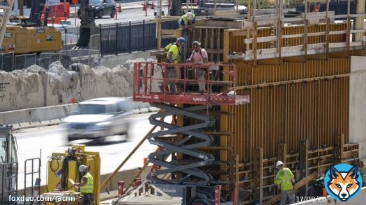 The final jobs report before Election Day shows a murky picture of the economy, with just 12,000 jobs added last month amid storms and labor strikesFinal jobs report before Election Day shows the US economy added just 12,000 positions last month |...From cnn.com
