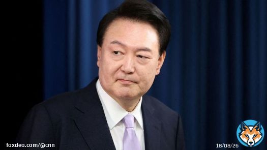 South Korean President Yoon Suk Yeol, facing an impeachment vote, apologizes for declaring martial law in live TV addressSouth Korea&rsquo;s President Yoon Suk Yeol apologizes after abortive imposition of martial law | CNNFrom cnn.com